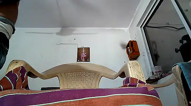 manan28 online show from February 2025 06:22:01 AM