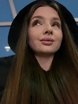 KrisMagnoly online show from March 2025 04:48:01 PM