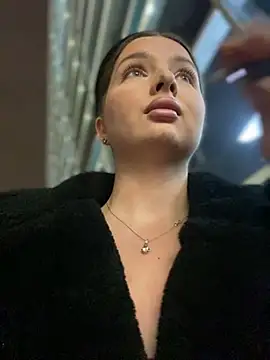 KrisMagnoly online show from March 2026 05:52:01 PM