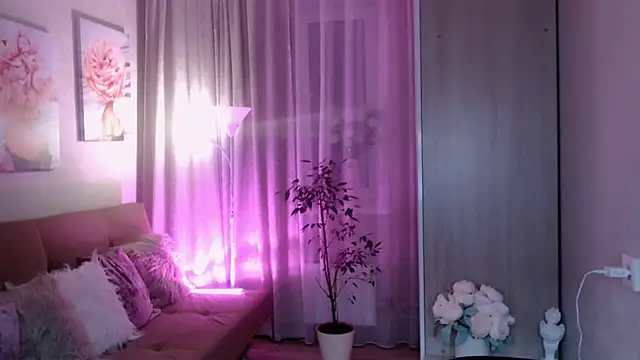 sensualEmilia online show from January 2025 10:01:01 PM