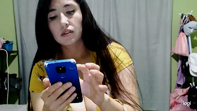 YummymeowW online show from December 2024 03:36:01 AM