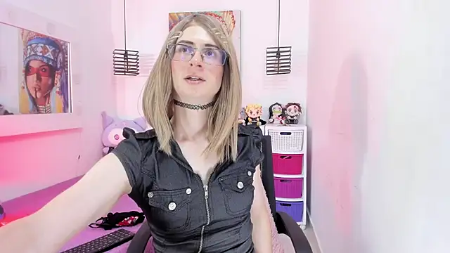 Snapshot of KimberlyJohnsoon chatting on April 2026 11:10:01 PM KimberlyJohnsoon online show from April 2026 11:10:01 PM
