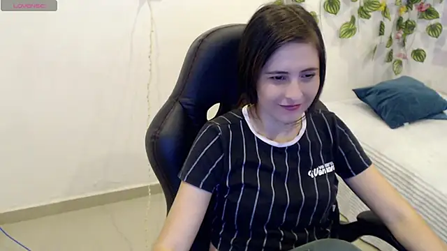 Snapshot of tania_sweet__ chatting on January 2025 04:04:01 PM tania sweet online show from January 2025 04:04:01 PM