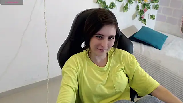 Snapshot of tania_sweet__ chatting on January 2025 05:20:01 PM tania sweet online show from January 2025 05:20:01 PM