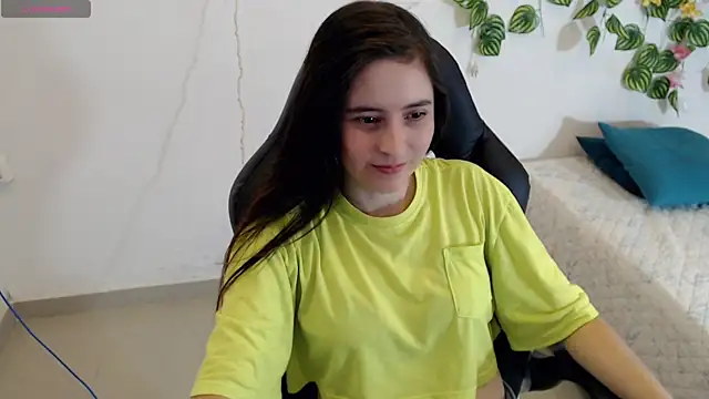 Snapshot of tania_sweet__ chatting on February 2025 05:51:02 PM tania sweet online show from February 2025 05:51:02 PM