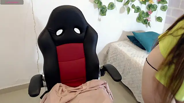 Snapshot of tania_sweet__ chatting on February 2025 08:53:01 PM tania sweet online show from February 2025 08:53:01 PM