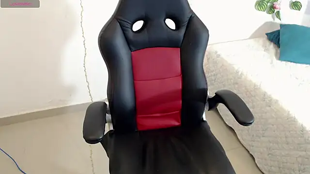 Snapshot of tania_sweet__ chatting on February 2025 08:39:01 PM tania sweet online show from February 2025 08:39:01 PM