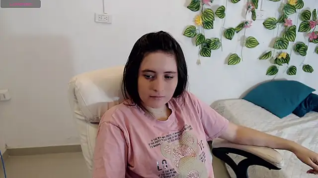 Snapshot of tania_sweet__ chatting on September 2025 03:46:01 PM tania sweet online show from September 2025 03:46:01 PM