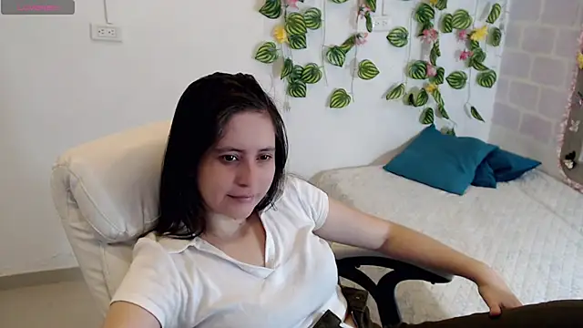 Snapshot of tania_sweet__ chatting on September 2025 02:42:01 PM tania sweet online show from September 2025 02:42:01 PM
