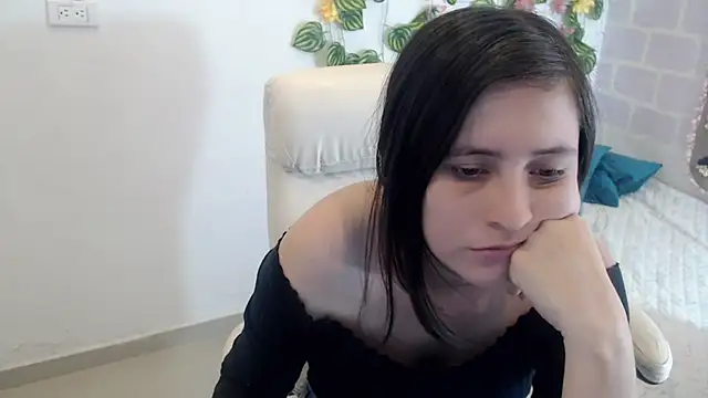 Snapshot of tania_sweet__ chatting on September 2025 03:49:02 PM tania sweet online show from September 2025 03:49:02 PM