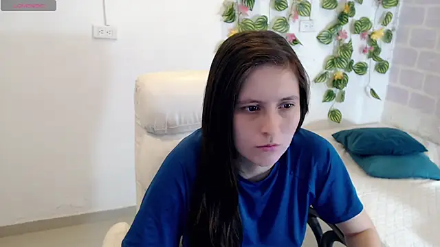 Snapshot of tania_sweet__ chatting on November 2025 03:11:01 PM tania sweet online show from November 2025 03:11:01 PM