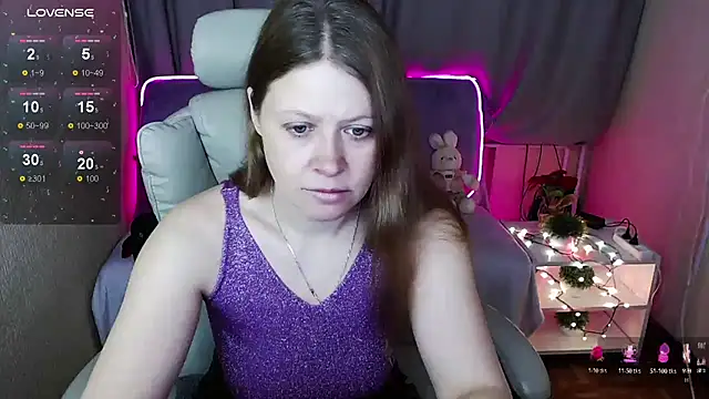 alekasamui online show from January 2025 12:45:01 AM