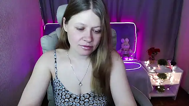 alekasamui online show from March 2025 10:31:02 PM