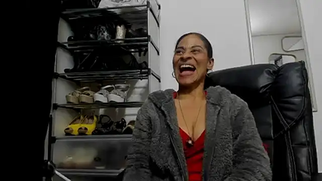 Aries Mature online show from April 2026 12:21:02 AM