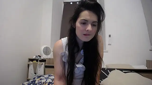 desirmiss1 online show from February 2025 02:00:01 PM