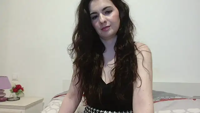Snapshot of desirmiss1 chatting on May 2026 02:45:01 PM desirmiss1 online show from May 2026 02:45:01 PM