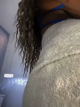 Tayra Siny online show from March 2025 05:50:02 PM