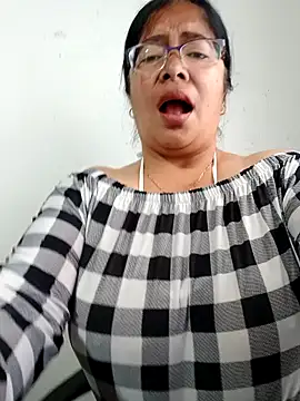   valentina18 online show from February 2025 01:16:02 PM