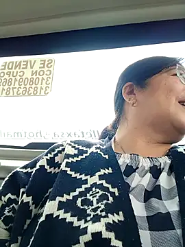   valentina18 online show from February 2025 04:44:01 PM