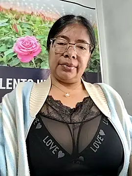   valentina18 online show from April 2026 01:01:01 PM