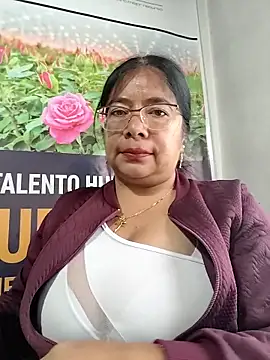   valentina18 online show from April 2026 01:24:01 PM