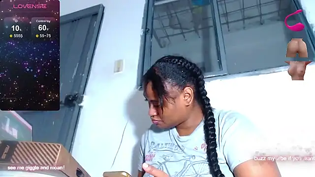 Snapshot of kyara_pride chatting on November 2025 04:01:02 AM kyara pride online show from November 2025 04:01:02 AM