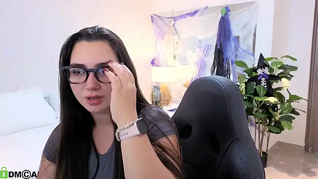 ava blue online show from October 2025 11:27:01 AM