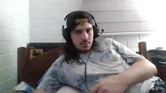 hung weeb online show from February 2025 04:37:02 AM