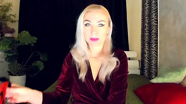 Snapshot of _SABOTAGE_ chatting on April 2026 01:48:01 AM SABOTAGE online show from April 2026 01:48:01 AM