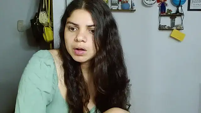 Snapshot of Nikkykora15 chatting on January 2025 12:12:01 AM Nikkykora15 online show from January 2025 12:12:01 AM