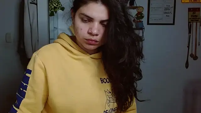 Snapshot of Nikkykora15 chatting on September 2025 11:38:02 PM Nikkykora15 online show from September 2025 11:38:02 PM