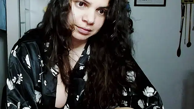 Snapshot of Nikkykora15 chatting on October 2025 12:41:02 AM Nikkykora15 online show from October 2025 12:41:02 AM