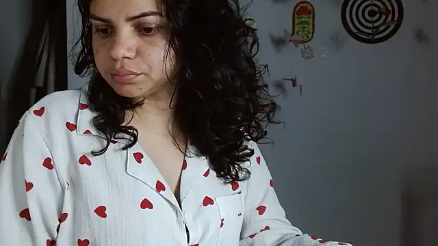 Nikkykora15 online show from January 2026 01:51:01 AM