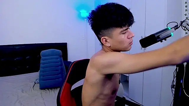 Eiden allenx online show from January 2025 10:23:02 AM