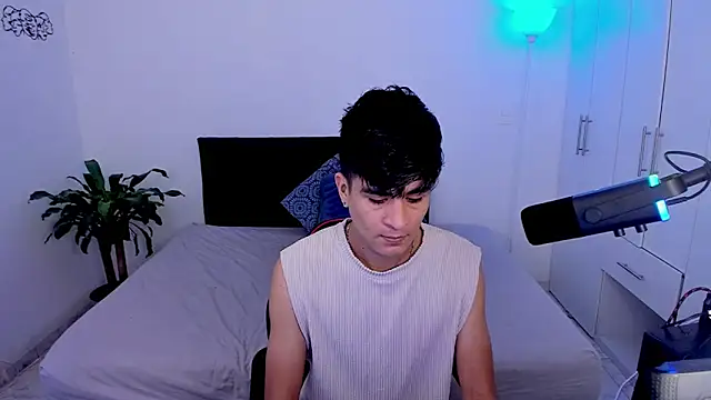 Eiden allenx online show from February 2025 02:58:02 PM