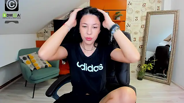 EmillyTaylor online show from January 2025 04:36:01 AM