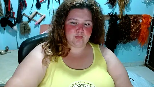 squirt322bbw online show from September 2025 12:43:02 AM