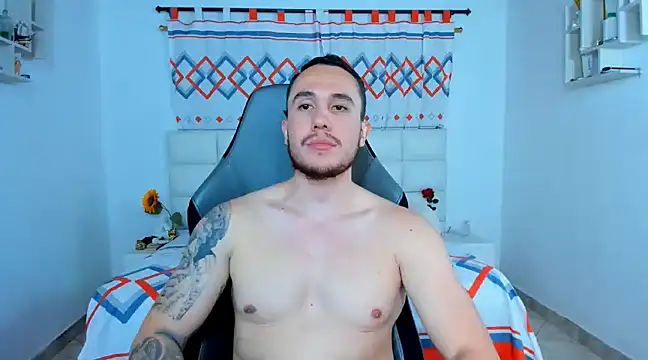 juan  jimenez online show from December 2024 02:09:01 AM