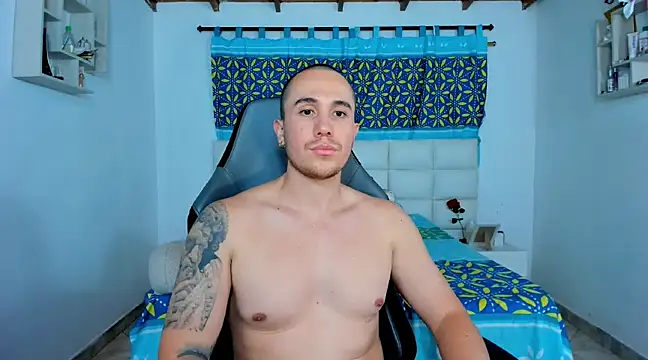 juan  jimenez online show from February 2025 02:35:01 AM