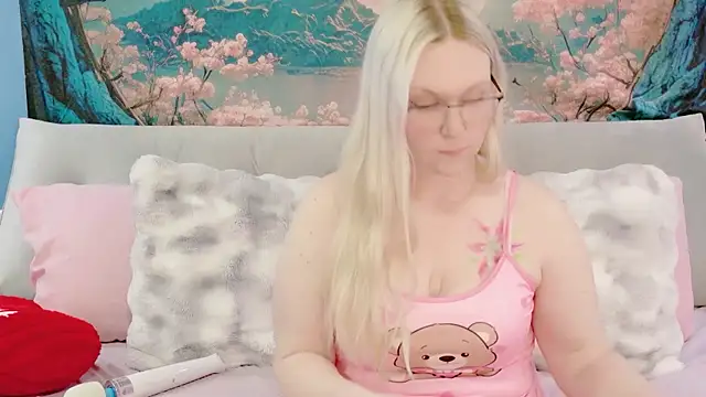 SaraBearXo online show from February 2026 01:13:02 AM