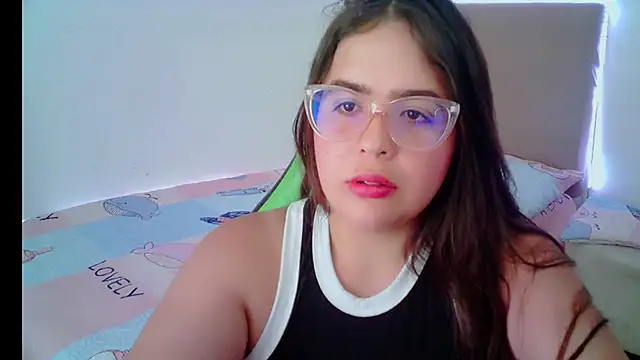 Snapshot of _alicia_z chatting on January 2025 05:59:02 PM alicia z online show from January 2025 05:59:02 PM