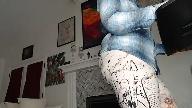 AuroraWillows online show from February 2025 12:55:02 PM