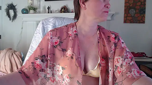 AuroraWillows online show from February 2026 03:44:02 AM