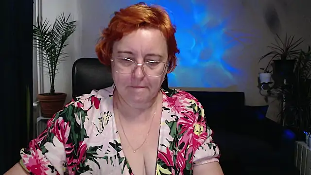 JoannaAndNeighbour online show from October 2025 10:02:01 AM