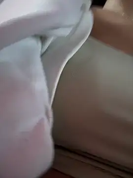   IRIS   online show from February 2025 06:33:01 PM