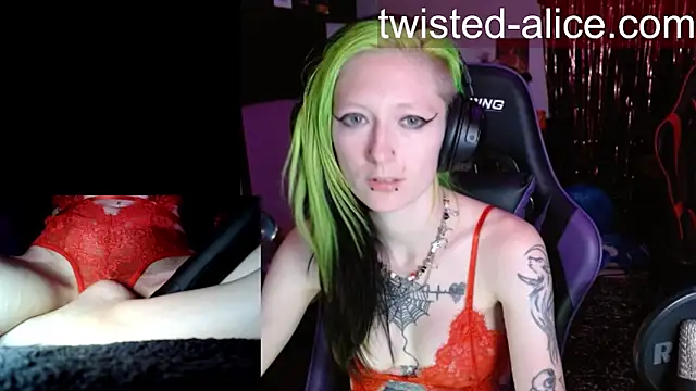 Snapshot of alicewonder09 chatting on July 2026 05:25:02 AM alicewonder09 online show from July 2026 05:25:02 AM