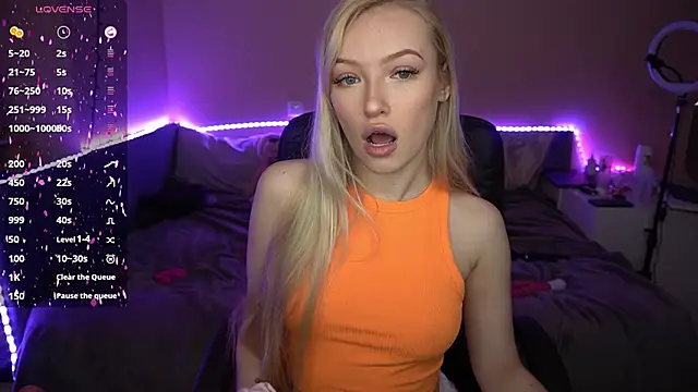 AmandaFiree online show from March 2025 07:19:01 AM