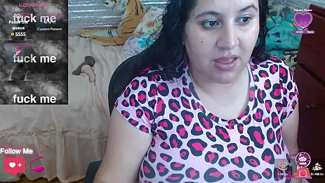 EMILY-NESSA online show from March 2025 07:38:01 PM