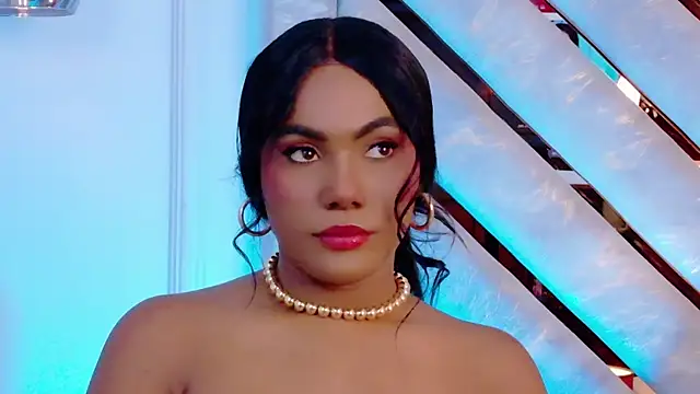 Sara Boom online show from December 2025 02:24:01 PM