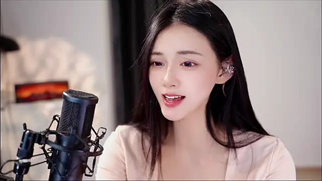 Ocean--Lili online show from June 2026 02:19:02 PM